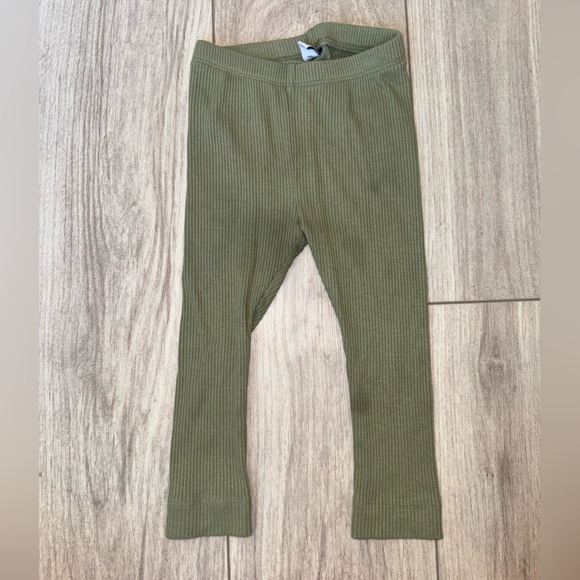 Old Navy Kids Ribbed Leggings in Olive - Picture 1 of 2